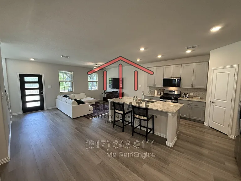 2657 Amistad Ln — Photo 5