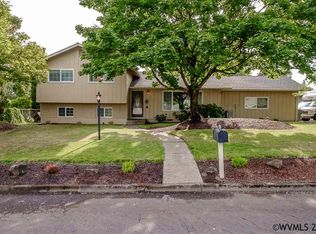 2014 Crittenden Loop NW, Albany, OR 97321