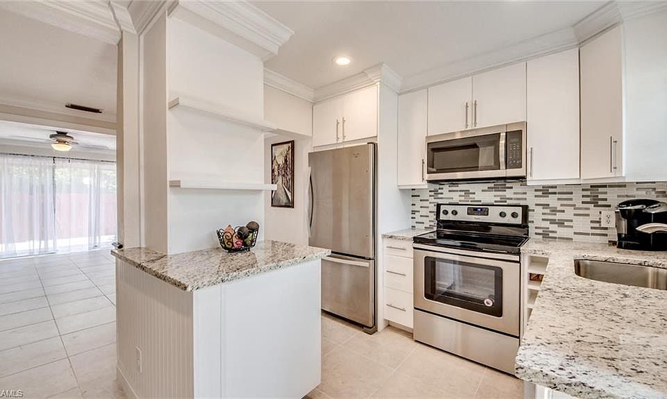 1st image of 1123 SW 48th Ter APT 101