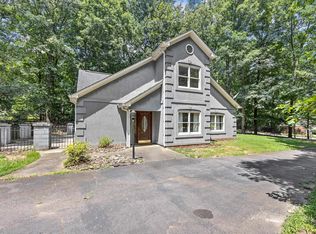 1231 Deerfield Dr, Spartanburg, SC 29302