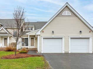 402 Autumn Ridge Dr UNIT 402, Ayer, MA 01432