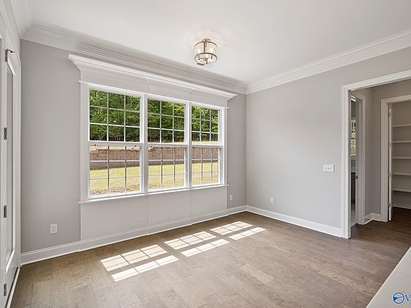 3rd image of 8304 Lionhead Ln