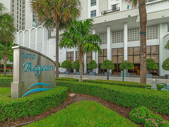 2nd image of 1010 S Ocean Boulevard #605