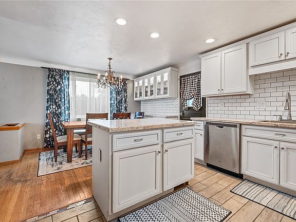 5th image of 13550 Ann Dr