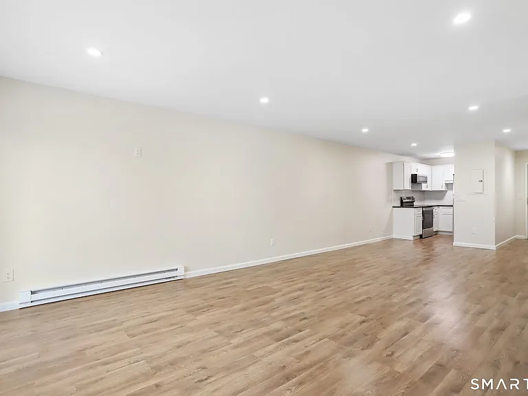 7 Hamilton Ave #32 — Photo 4