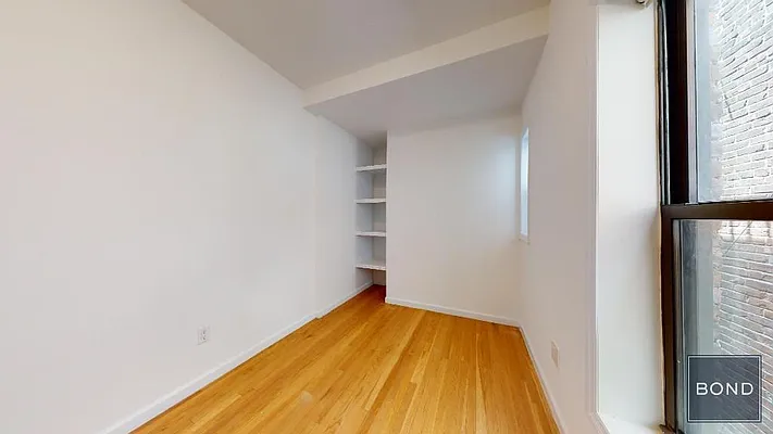 Rented by Bond New York | media 8