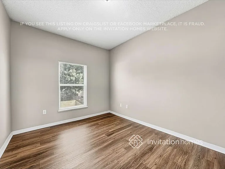 4502 Stable Dr — Photo 19