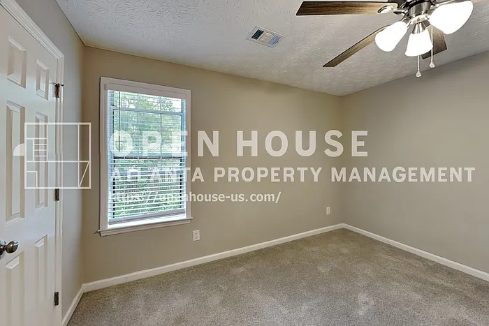 4922 Anclote Dr — Photo 17