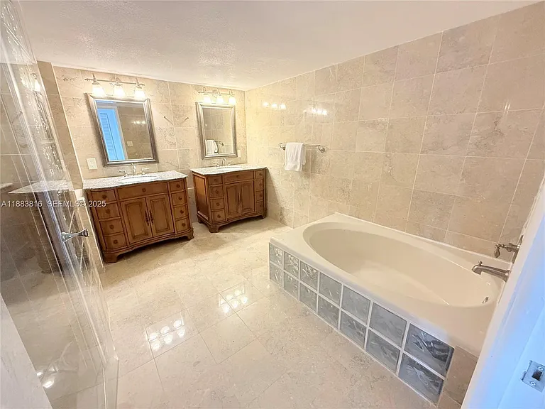 2751 S Ocean Dr #1204S — Photo 77