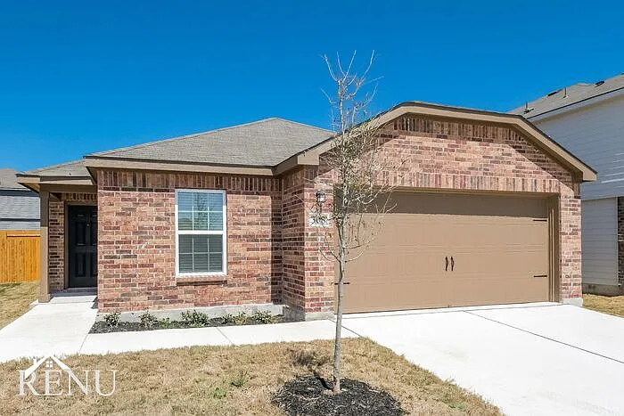 308 Crescent Park Dr