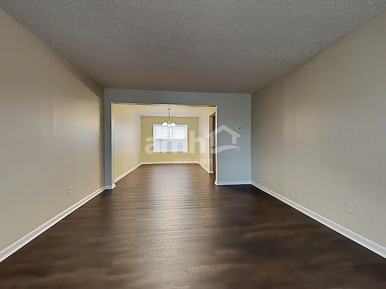 4803 Oakton Way — Photo 6