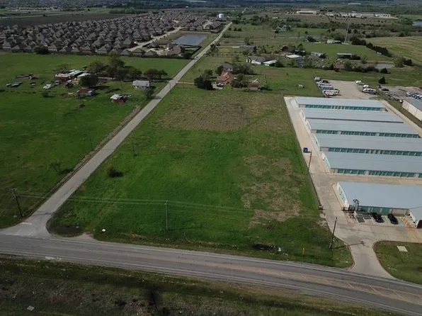7713 Fm 741, Forney, TX 75126