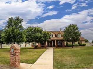 8905 153rd St, Wolfforth, TX 79382