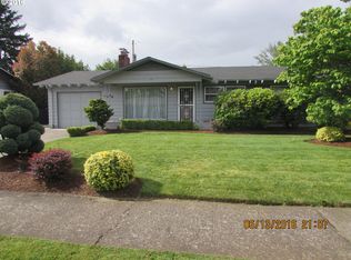 9828 SE Mill St, Portland, OR 97216