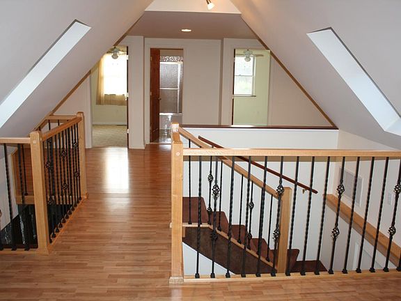 Second floor hall