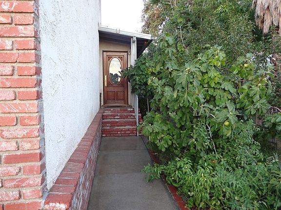 4th image of 10206 Jardine Ave
