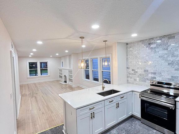 2nd image of 1531 Naldo Ave