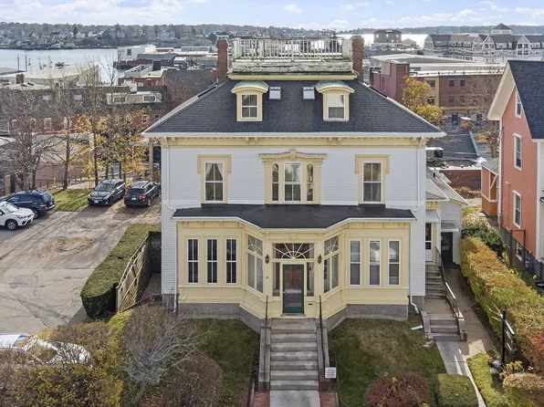 35 Middle St Suite 4, Gloucester, MA 01930