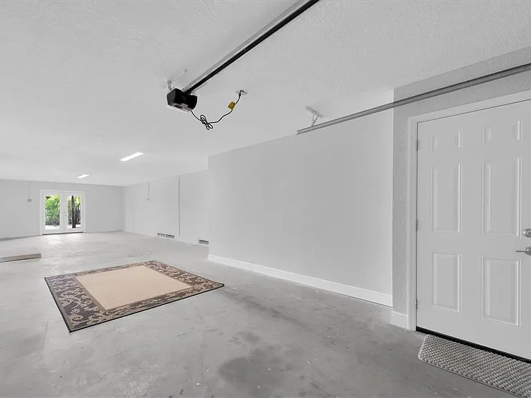 802 Hidden Harbour Dr — Photo 41