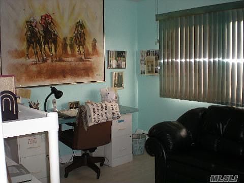 5th image of 159 Vanderbilt Ave