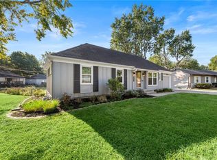 9309 W 98th Ter, Overland Park, KS 66212
