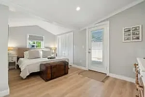 3 Riverside Dr — Photo 31