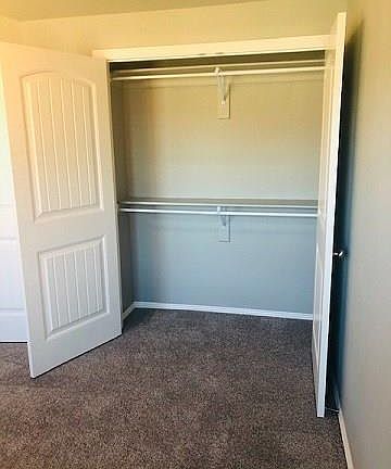 3rd image of 2817 W Blackstone Xing