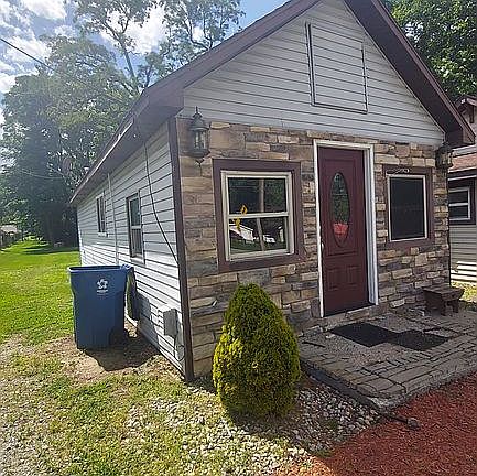 2nd image of 12038 N State Road 55