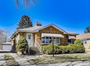 2326 S 7th Ave, Riverside, IL 60546