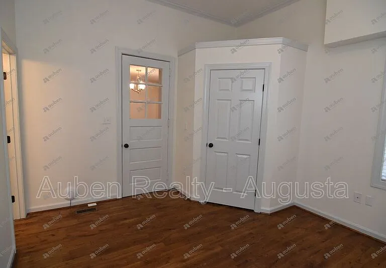 239 Greene St #A3 — Photo 10