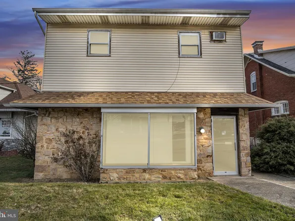 137 S 32nd St, Camp Hill, PA 17011