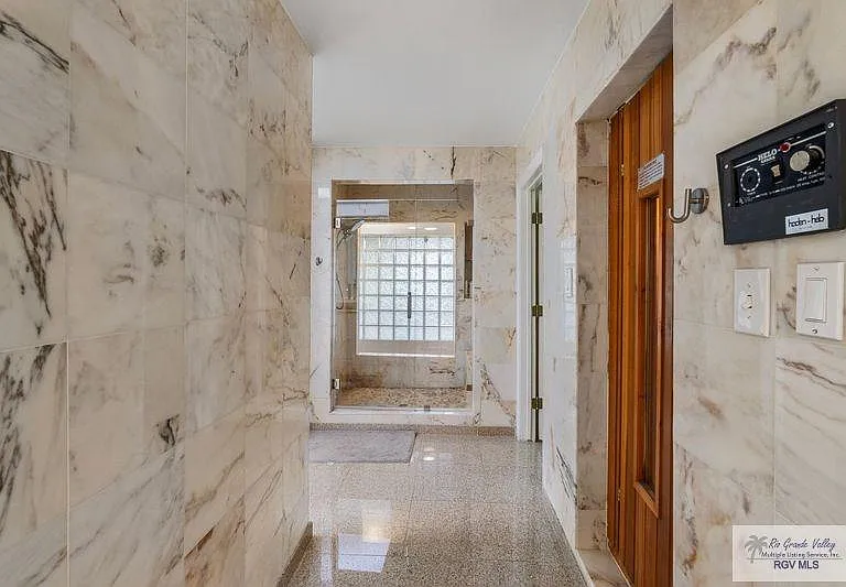 136 W Ruben M Torres Blvd — Photo 22