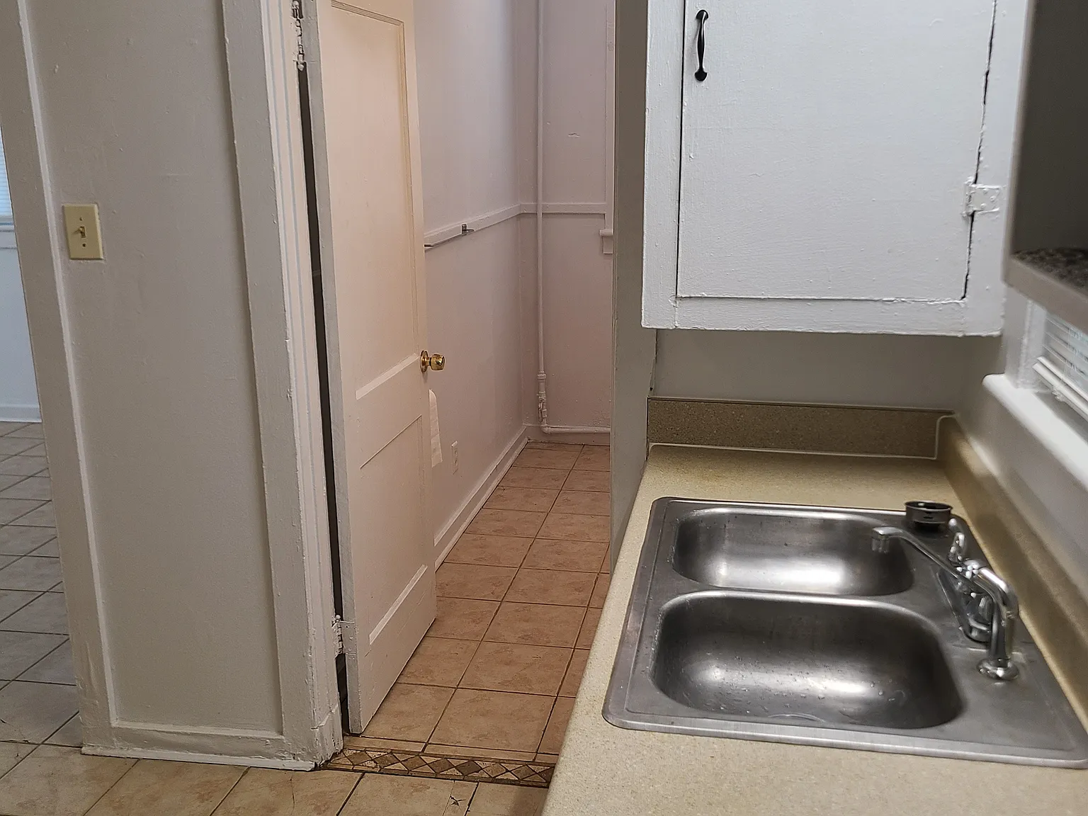 1 bed, 800 sqft, $1,500 — Photo 2