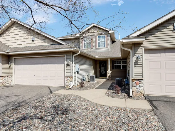 944 Golden Way NW, Isanti, MN 55040