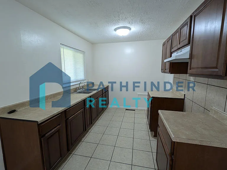 61 Brookhaven Dr — Photo 6