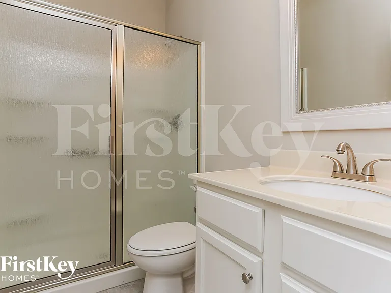 4541 Banshire Cir — Photo 14