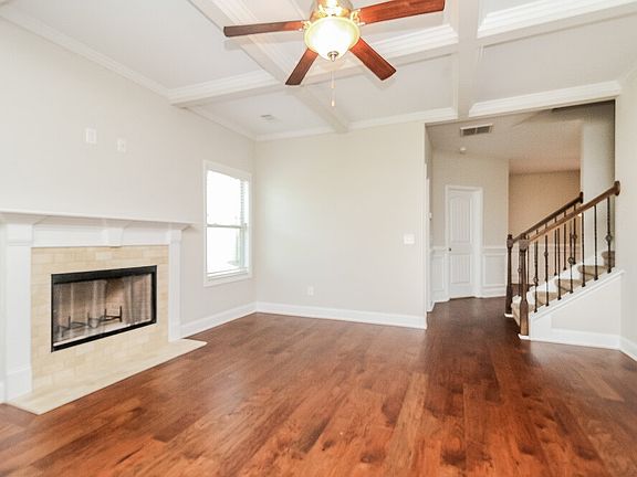 4th image of 2623 Elam Rd