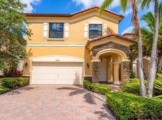 8850 NW 99th Path, Doral, FL 33178