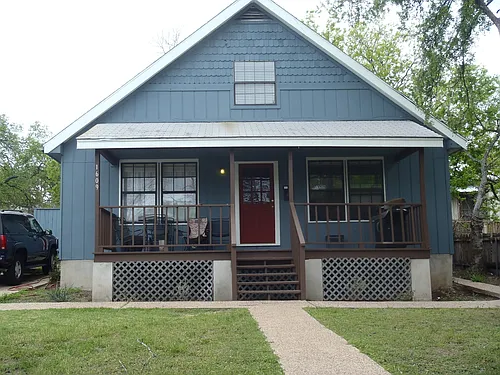 1609 W 11th St Photo 1