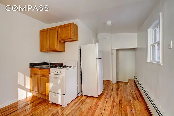 Rented by Compass | media 23