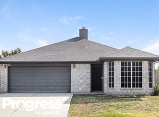 6209 Brookknoll Dr, Arlington, TX 76018