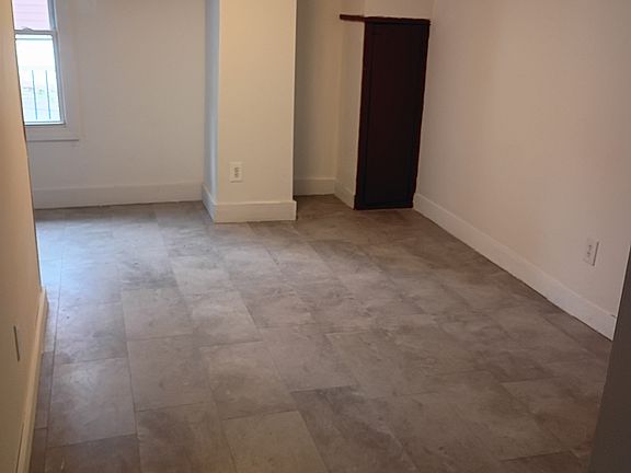 5th image of 188 Mahanoy St #3