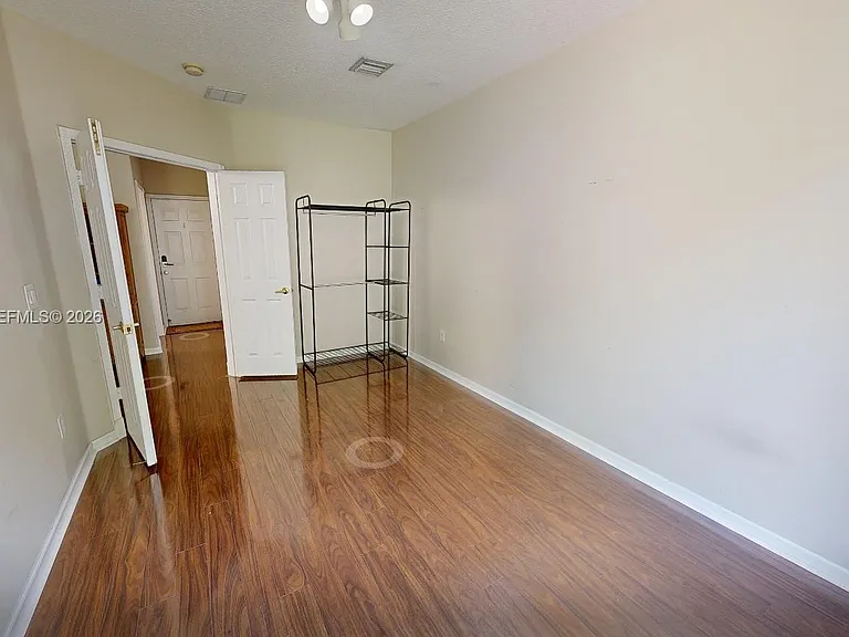 9640 Wyeth Ct — Photo 14