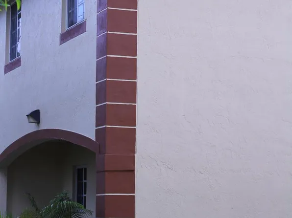 6756 NW 182nd St APT 101, Hialeah, FL 33015