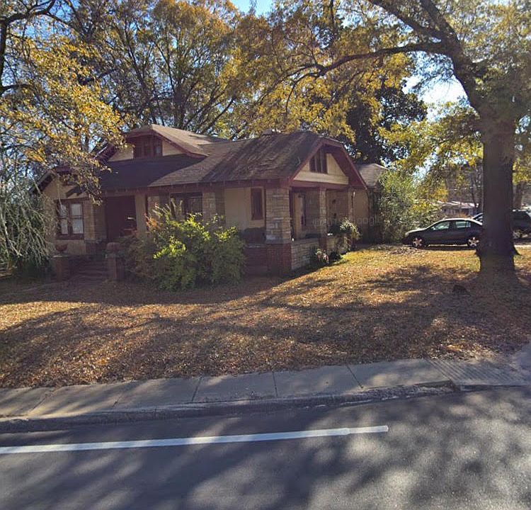2nd image of 501 E Center St