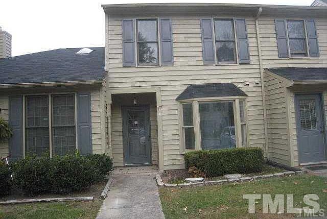 2nd image of 17 Stone Village Ct