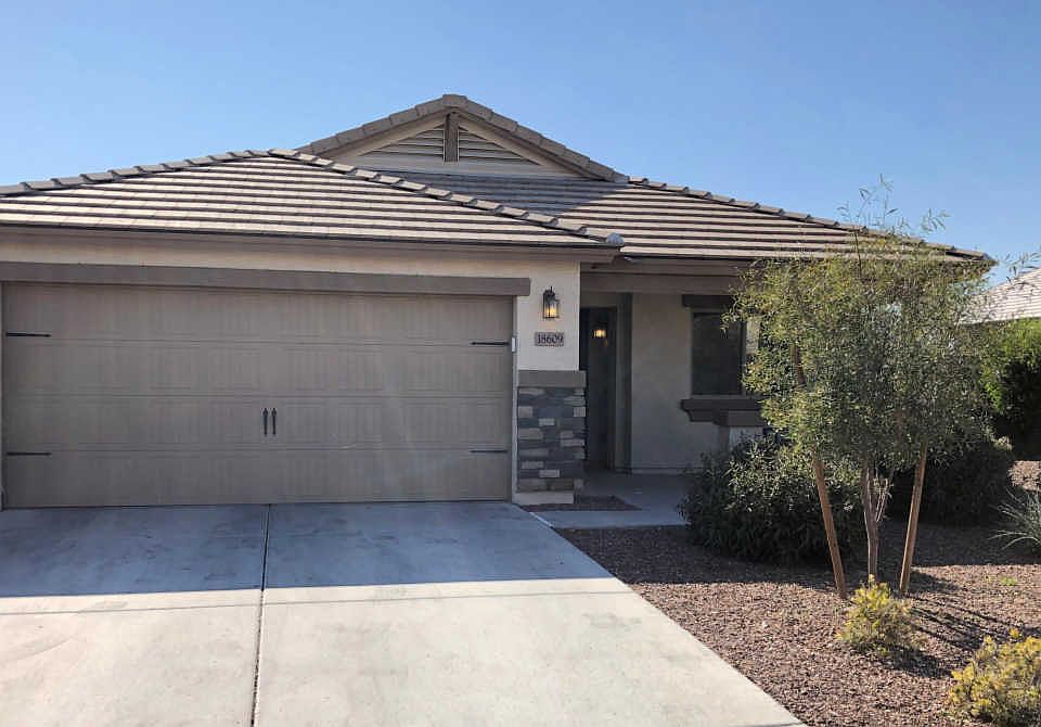 1st image of 18609 W Larkspur Dr