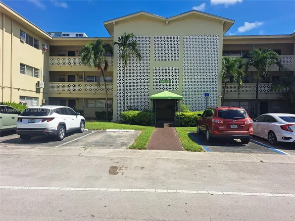 11930 NE 19th Dr APT 2, North Miami, FL 33181