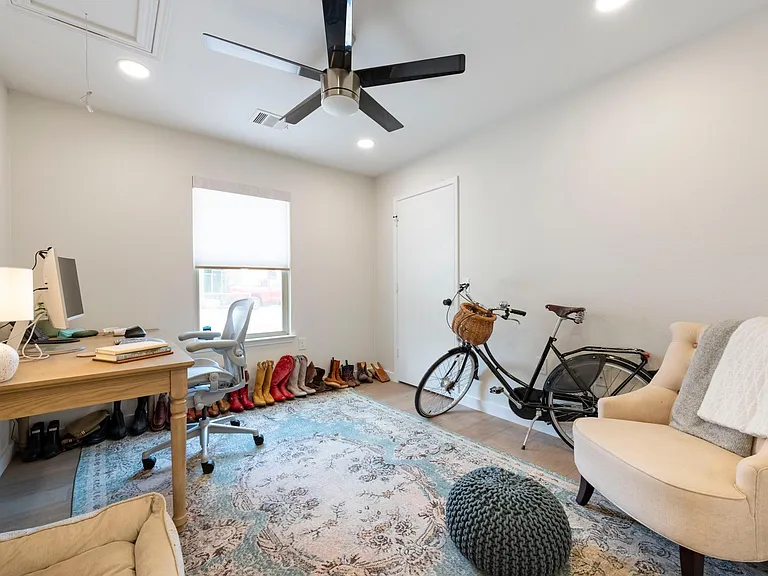 2115 Garden St — Photo 15