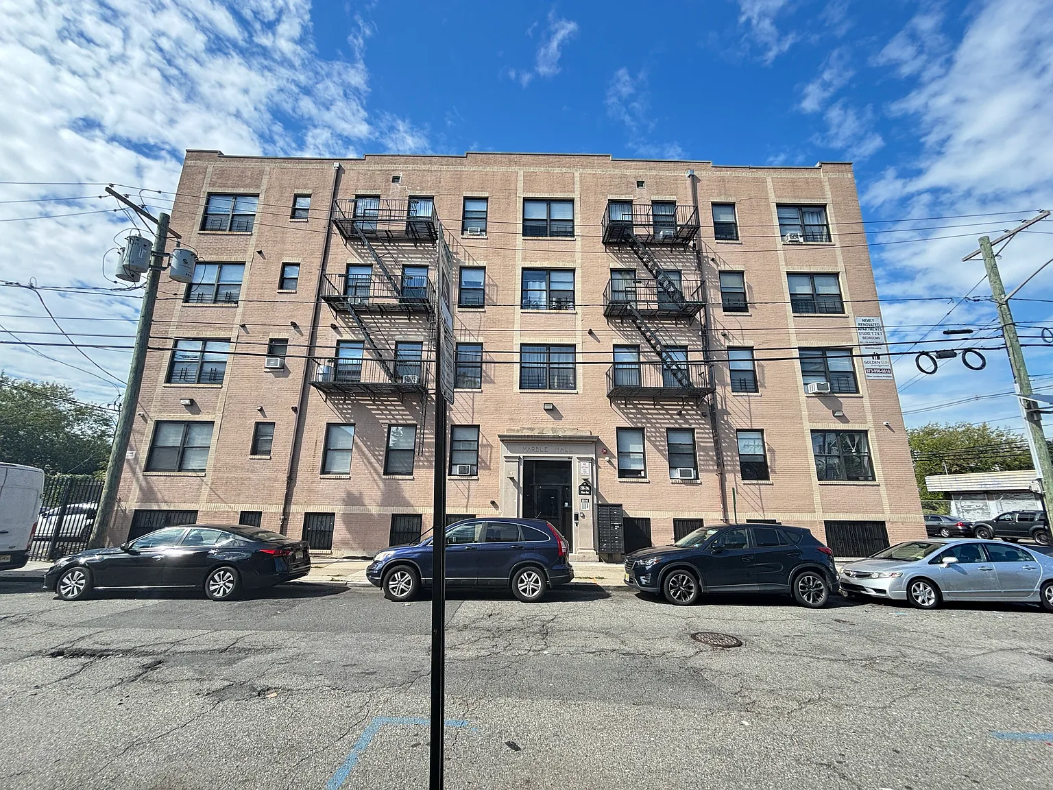 2 bed, 600 sqft, $1,750 — Photo 1